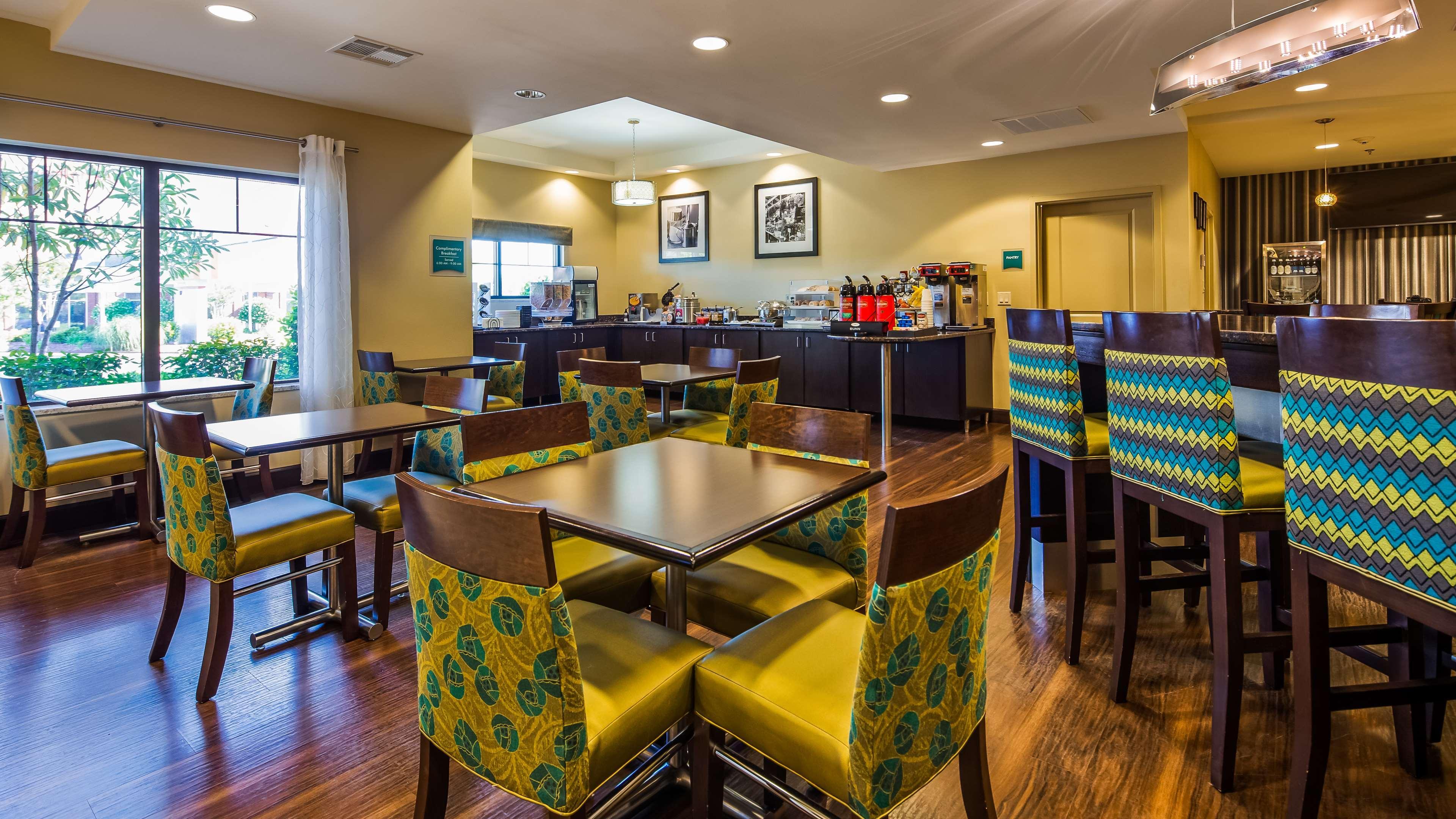 Best Western Plus University Inn Hattiesburg Dış mekan fotoğraf